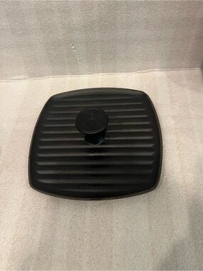 Le Creuset Black Cast Iron Panini Press ~ 9" Square